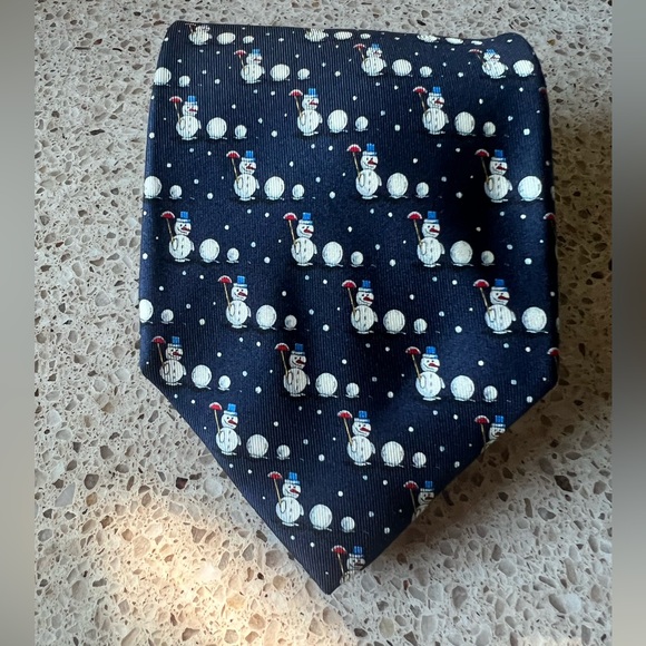 Salvatore Ferragamo Luxury Men’s Neck Tie 100% Silk Snowmen Holiday - Picture 1 of 6